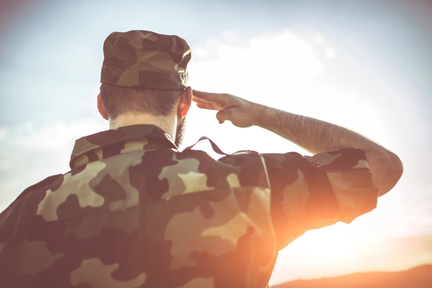 Estudantes se preparando com os Simulados provas Exército Brasileiro, buscando aprimorar seus conhecimentos e habilidades