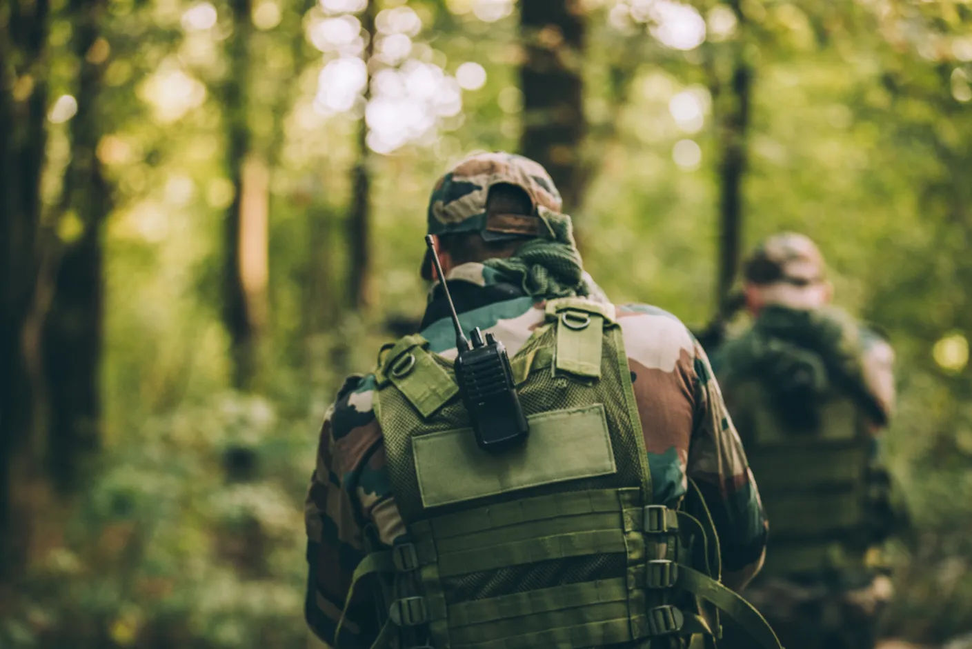 Realizando un simulacro de test ejercito para mejorar el rendimiento en el examen Realizando un simulacro de test ejercito para mejorar el rendimiento en el examen