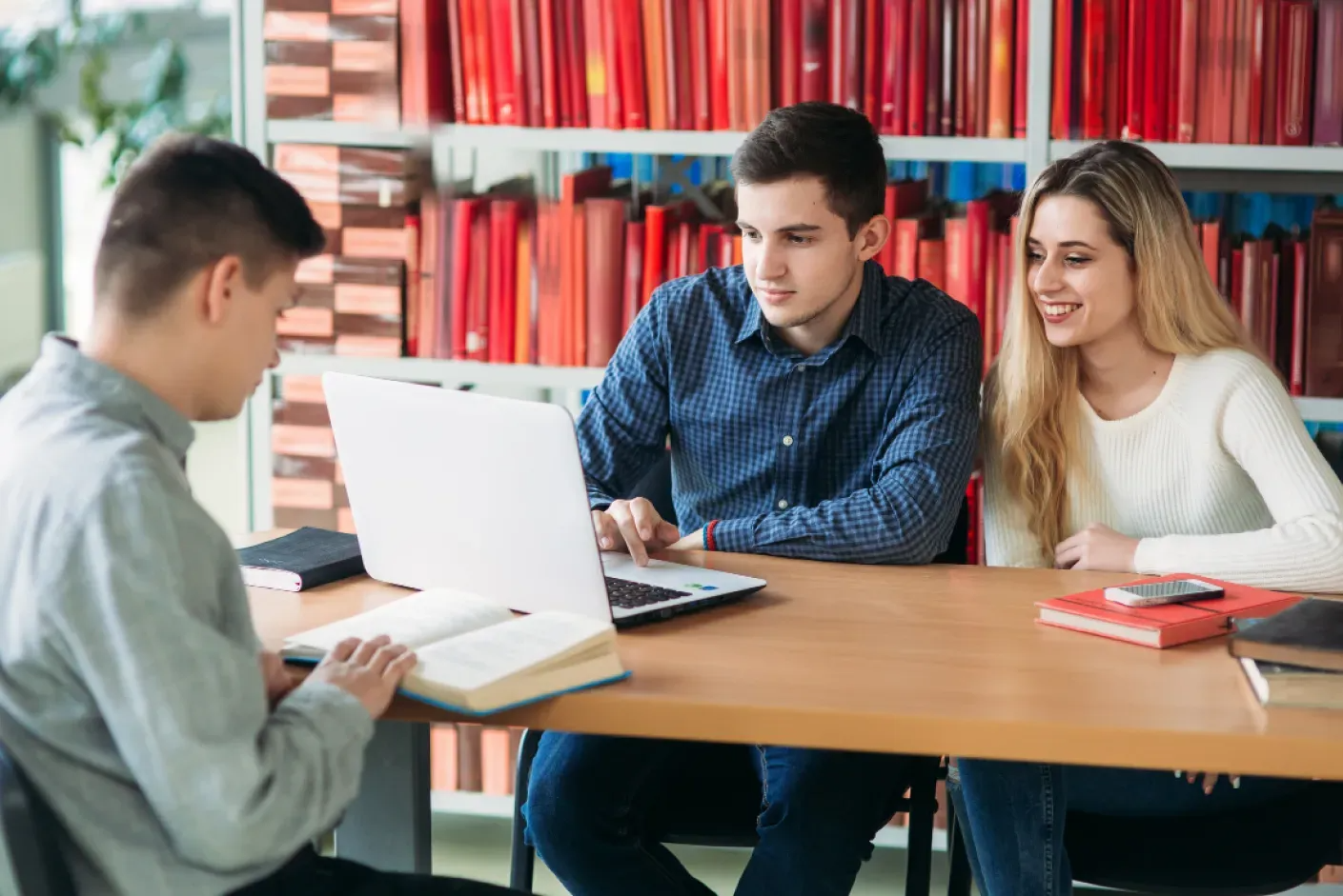 Test Auxiliar de Bibliotecas: Prepárate para el examen y mejora tus habilidades en bibliotecas Test Auxiliar de Bibliotecas: Prepárate para el examen y mejora tus habilidades en bibliotecas