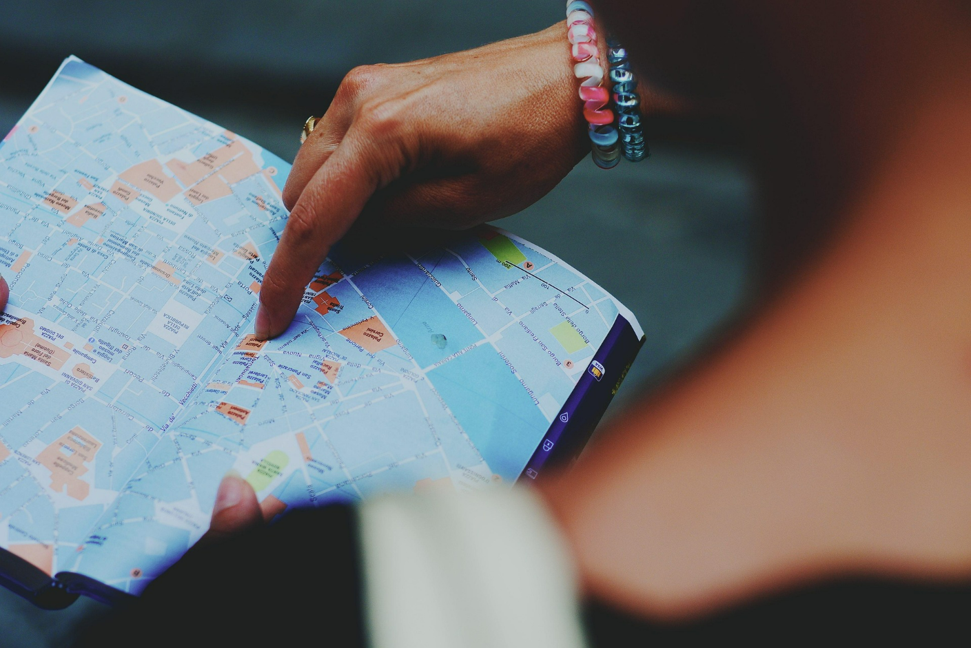Scopri il bando di esame guida turistica e affronta il test ufficiale con metodo pratico e sicurezza Scopri il bando di esame guida turistica e affronta il test ufficiale con metodo pratico e sicurezza