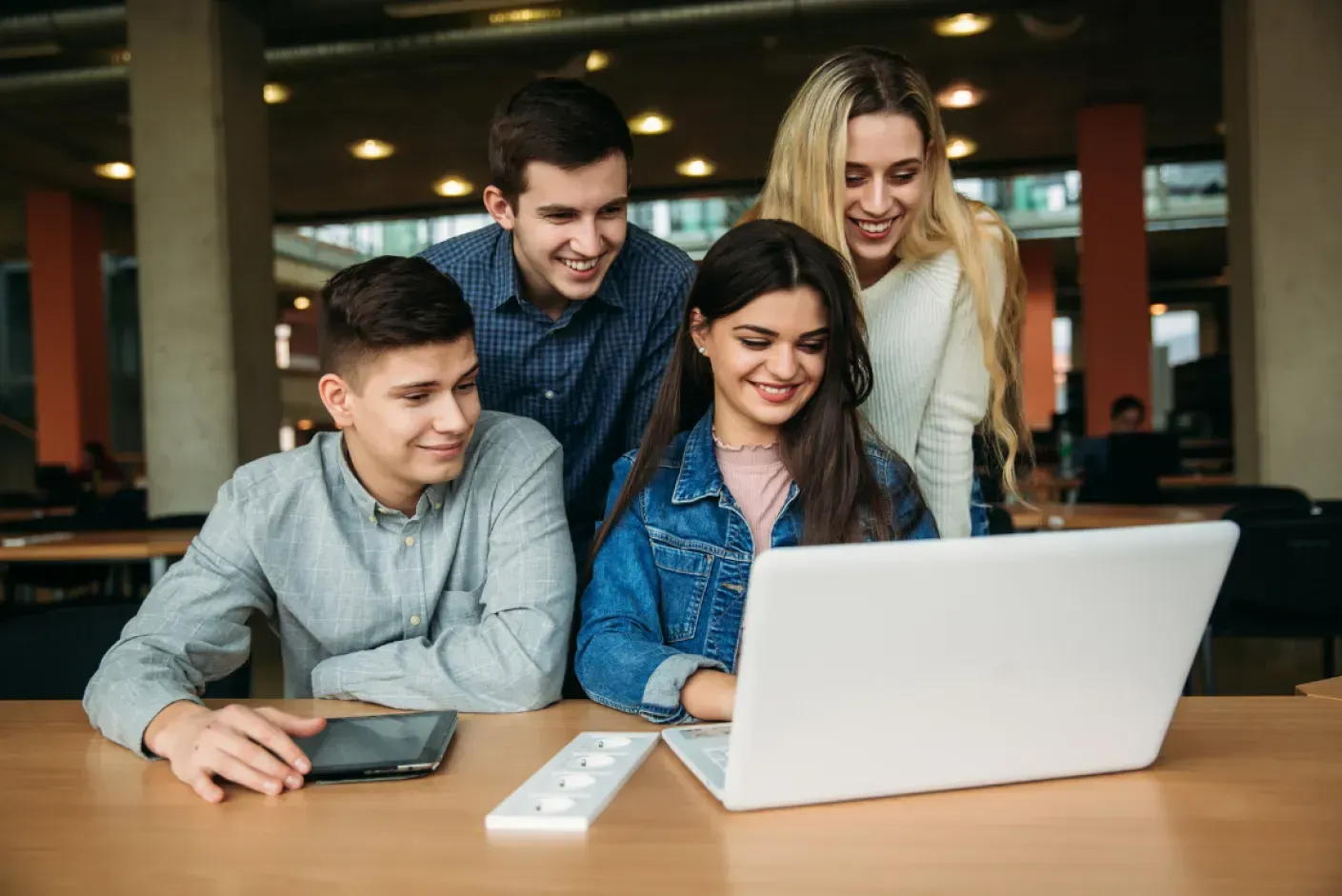 Simulatore Quiz RAI Assistenti di Redazione: scoprire come affrontare il test con successo e prepararti al meglio Simulatore Quiz RAI Assistenti di Redazione: scoprire come affrontare il test con successo e prepararti al meglio