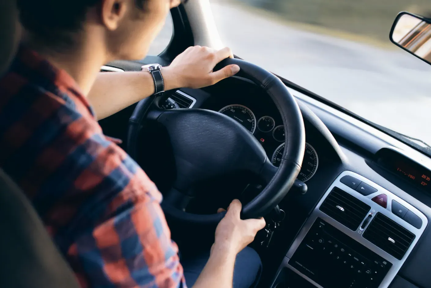 Transporte De Mercadorias Perigosas: Dicas para garantir a segurança nas entregas em Portugal Transporte De Mercadorias Perigosas: Dicas para garantir a segurança nas entregas em Portugal