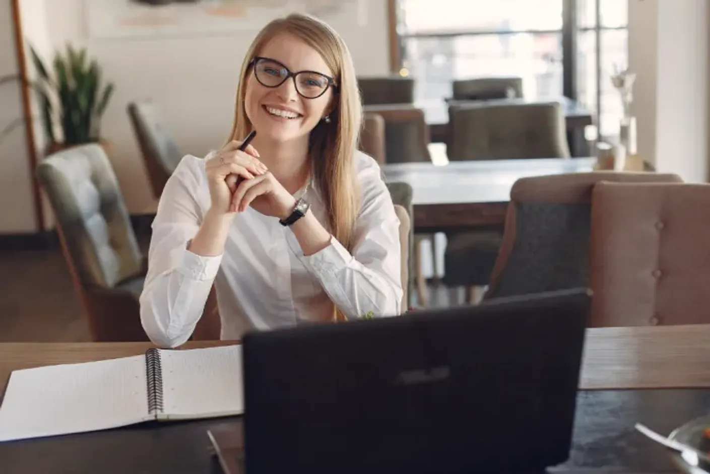 Entrevista De Emprego: Dicas essenciais para te preparares e impressionares o recrutador Entrevista De Emprego: Dicas essenciais para te preparares e impressionares o recrutador